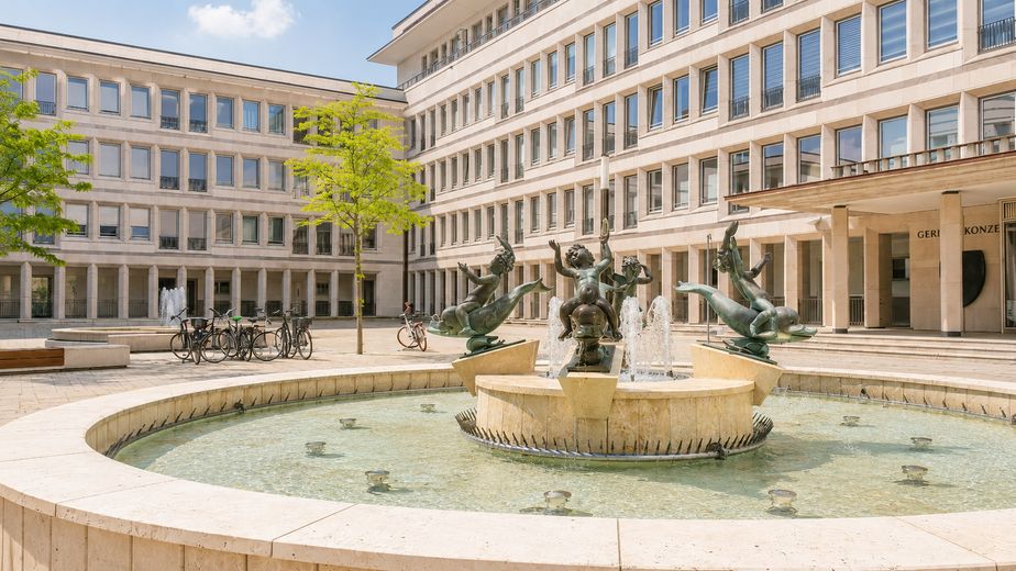 Exklusive 4-Zimmer-Residenz mit Südbalkon & Concierge im Gerling Quartier | Sofort bezugsfrei – Kölns schönste Piazza