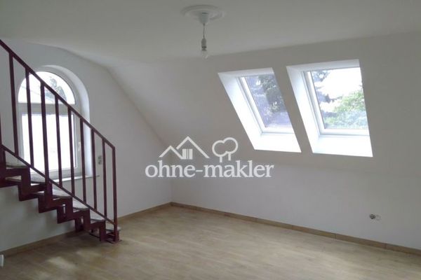 Jasny i nowoczesny dwupoziomowy apartament z 2 pokojami na poddaszu z tarasem dachowym – rok budowy 2014