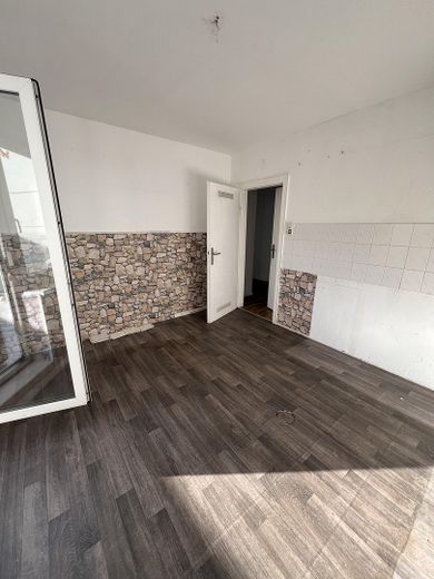 115 m² Wohnkomfort mit XXL-Terrasse in Duisburg Rheinhausen – Küche