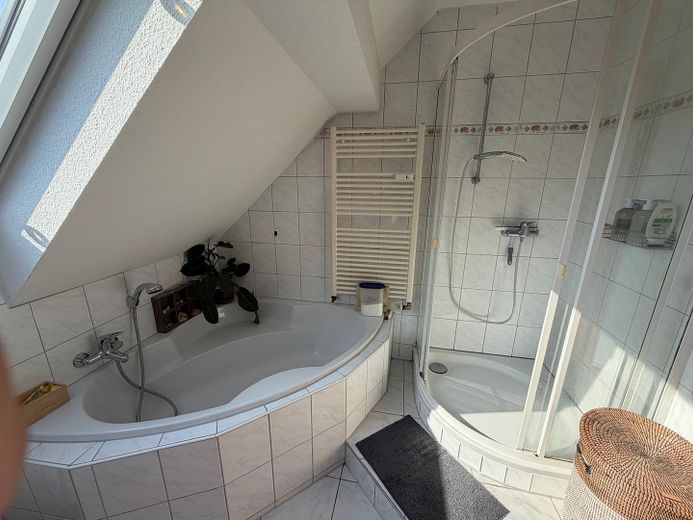 Dachgeschosswohnung in Wermelskirchen – Foto 4