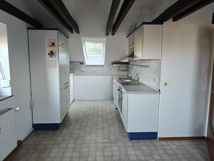 4 Zimmer Wohnung in Ergoldsbach - keine Maklerprovision – Küche