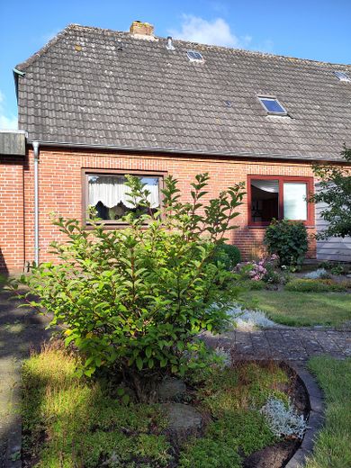 Haushälfte mit Charakter – Haushälfte hinten