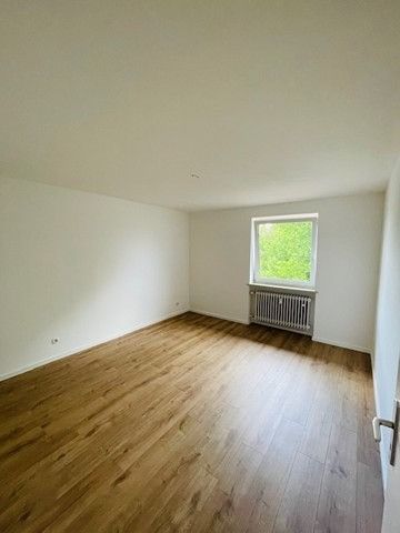 Provisionsfreie helle sanierte 2 Zimmer Whg. mit Balkon – Foto 9
