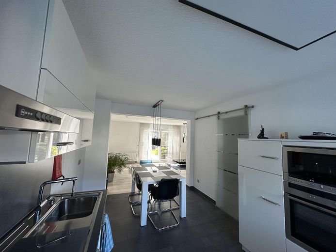 EG offene Wohn-Ess-Küche