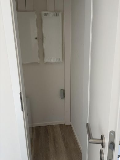 Vom Eigentümer Neubau ohne Courtage 3 Zimmer 87,7qm, Terrasse, Gartenteil + Nutzfläche, Brackel – Abstellraum in der Wohnung