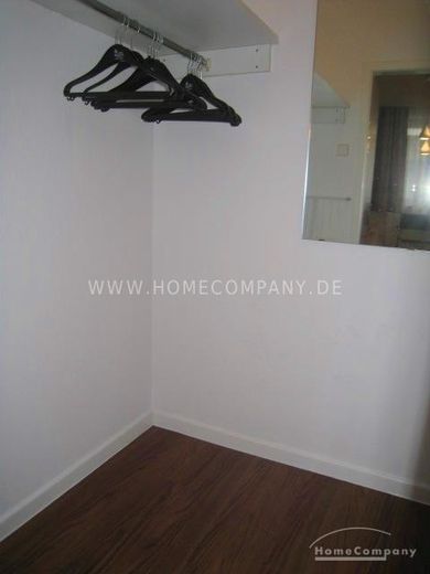 Zentrum, Modernes Business-Apartment mit Boardingservice – f36232ef23135f7af4571061348b68808514e8ec.jpg