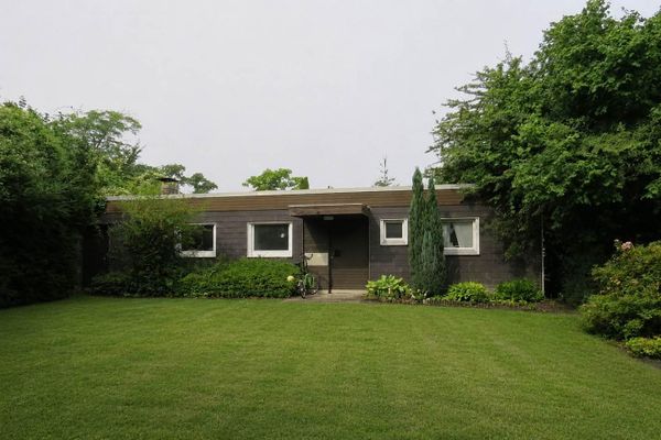 Bungalow mit großem Grundstück und viel Potenzial in außergewöhnlich ruhiger Lage