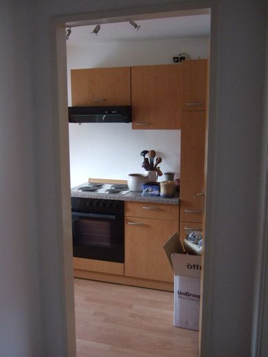 Güzel, aydınlık, 2 odalı daire – Küche