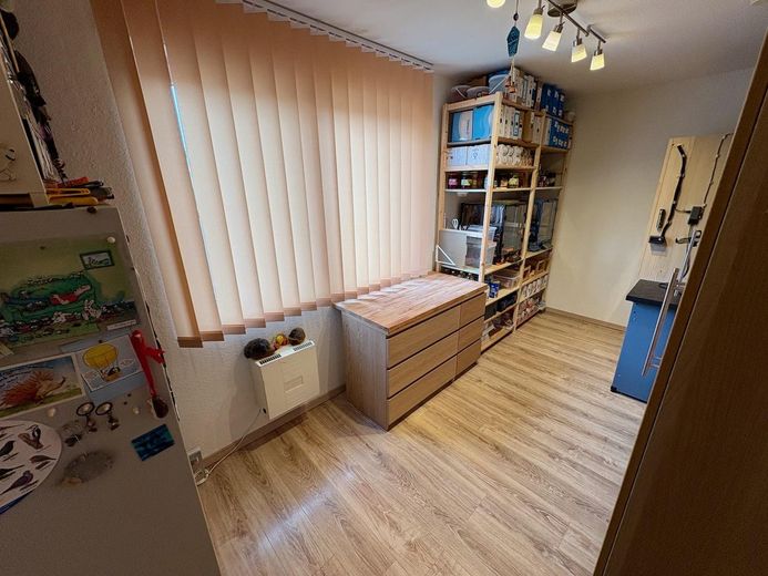 Wohnen am See: Traumwohnung mit Potenzial für zwei Einheiten, provisionsfrei von Privat – Multifunktionsraum