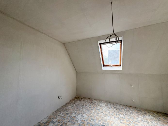 Zweifamilienhaus, teilvermietet, Wohnung im OG in Renovierung. Zentrale Lage Hamm/Sieg – Foto 8