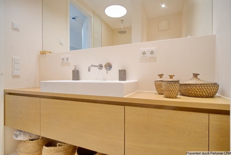 Muy bonito y lujoso apartamento de 3 habitaciones con amplia terraza y plaza de aparcamiento en el barrio de Kaiserswerth, en una ubicación residencial de primer nivel – a463886eb01061ee414ca2e944cdf7b1aa7dbb2e.jpg
