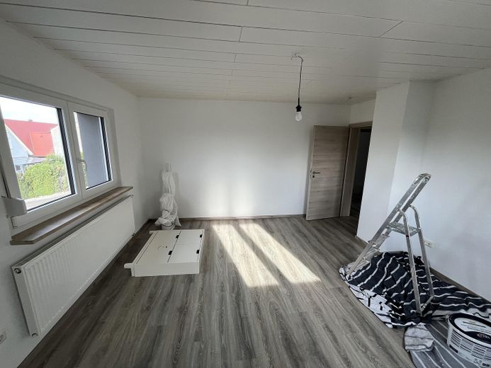 Appartamento di 3 locali a Großenseebach – Schlafzimmer