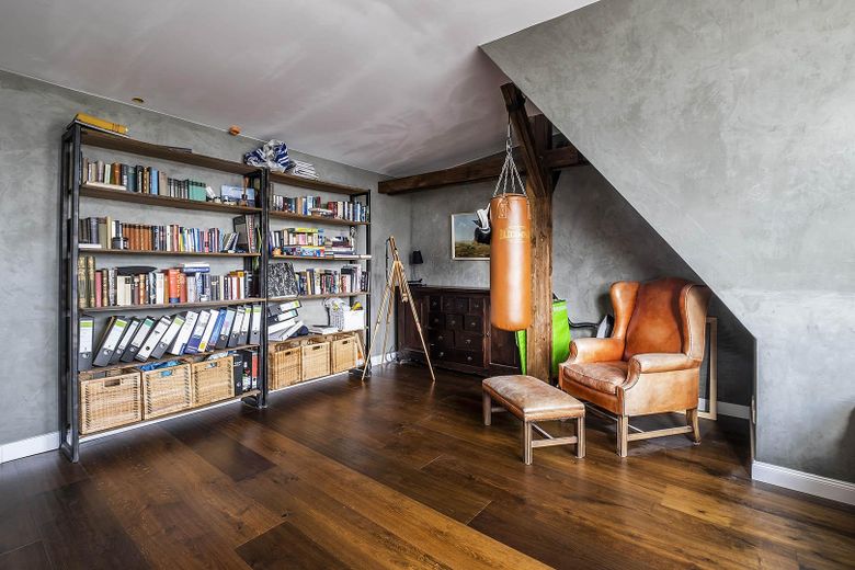 Appartamento loft unico con potenziale terrazza sul tetto a Ottensen – Foto 8