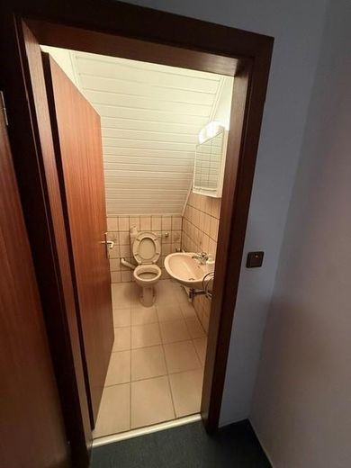 🏡 2,5-Zimmer-Wohnung mit Terrasse & Garage in Neuenkirchen-Vörden – Gaste WC