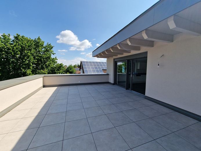 Moderne 3-Zimmer-DG-Wohnung als Erstbezug in Laupheim – Foto 2