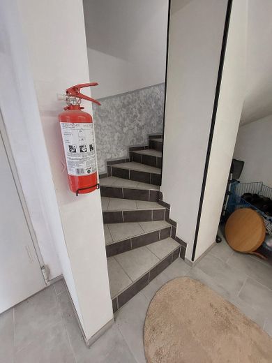 Casa unifamiliare con veranda invernale ;terrazza; giardino e garage.  !!(prezzo trattabile) – Foto 35