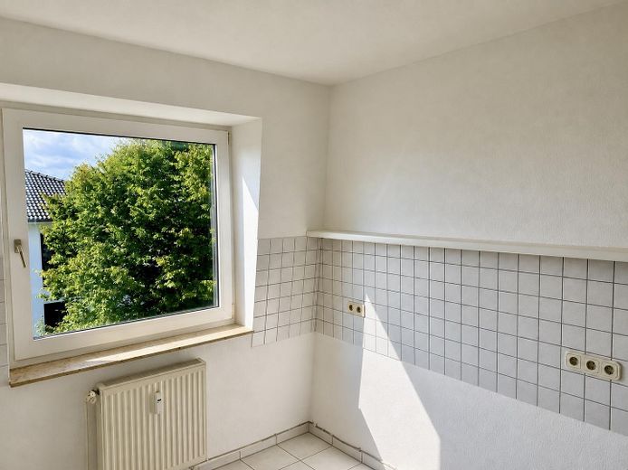 Schöne und moderne 4-Zimmer-Wohnung – Küche