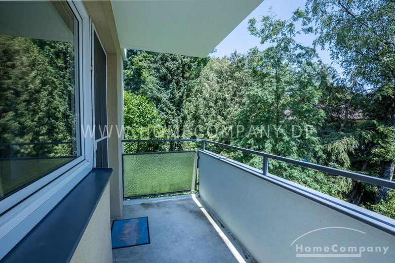 Volledig gemeubileerd 4-kamerappartement met groot balkon in Berg am Laim – 75a29f277dd5e8797b281ae718ac27fa7be0bd61.jpg