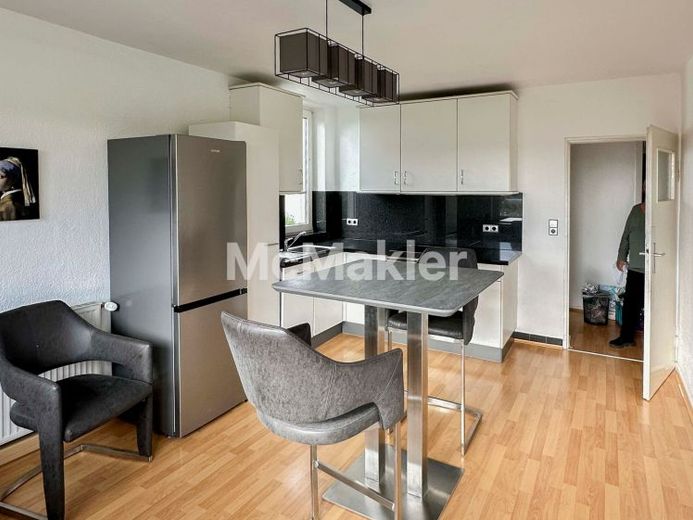 Möblierte gepflegte 53 m² Wohnung ruhig, mit EBK, Balkon und Stellplatz - Vorteil Erbpacht – Foto 1