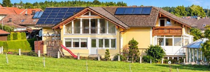PISCINA COPERTA, SAUNA E 3 UNITÀ