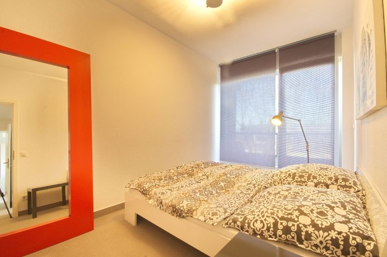 High quality, modern apartment with balcony and DSL wi-fi in Essen’s Bredeney district – 60c84ad7875419b41441f97ef483130db64ed547.jpg