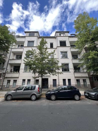 Vermietete 3 Zimmer Eigentumswohnung in Top Lage – Außenansicht