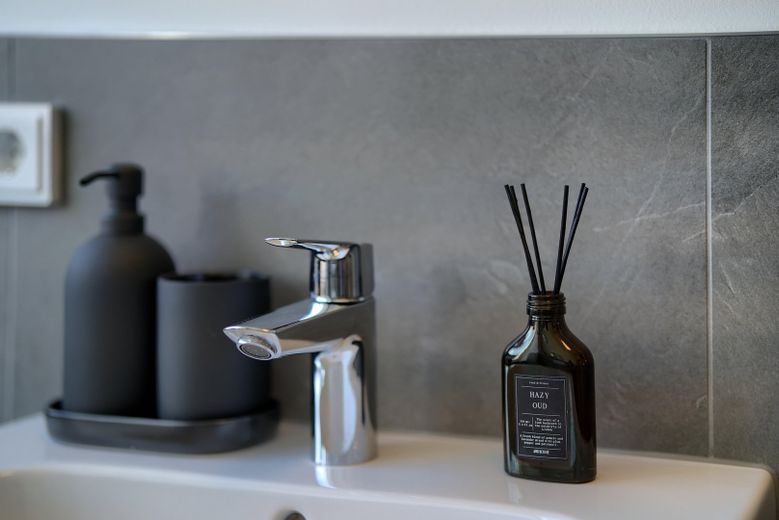 Moderne WG in Giesing sucht neue/n Mitbewohner/in! – Badezimmer
