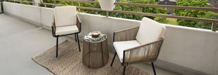 XXL-BALKON MIT FERNBLICK
