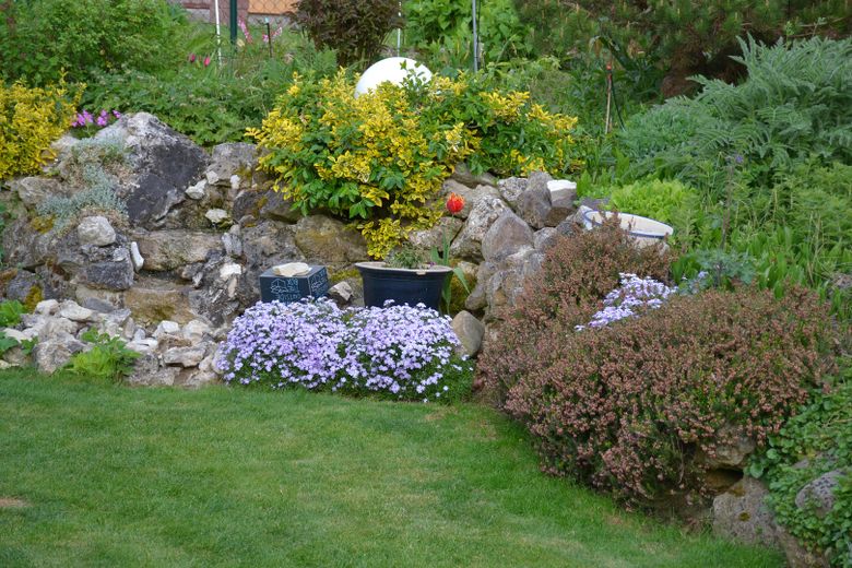 Komfortables Einfamilienhaus mit gepflegtem Garten in ruhiger, unverbaubarer Lage – Blick von der Terrasse