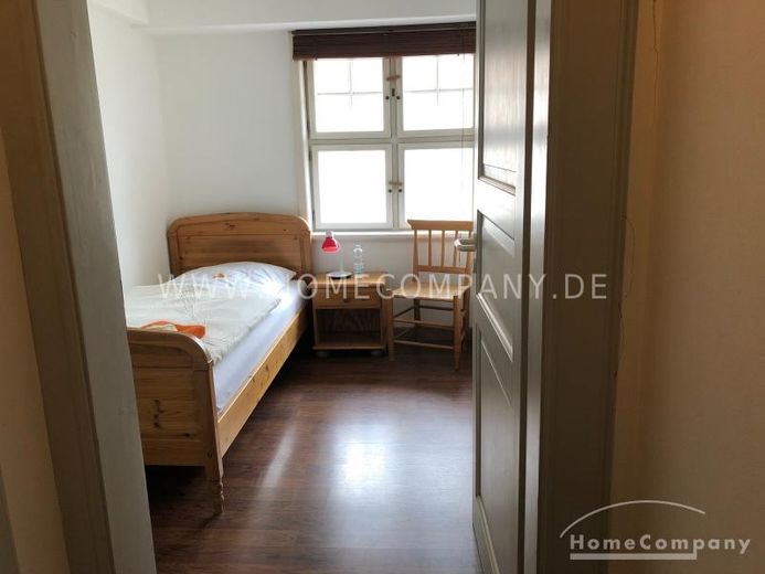 Bellissimo appartamento di 5 locali, arredato, ottime dotazioni. Cortile interno utilizzabile. – b24ee57736d32e6cc73ed1737ae95d01c21ea86f.jpg