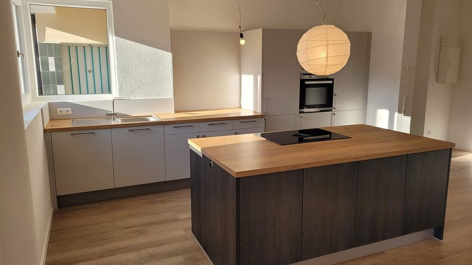 3-pokojowe mieszkanie na parterze w nowoczesnym stylu loft / EBK / piwnica / miejsce parkingowe – Foto 13