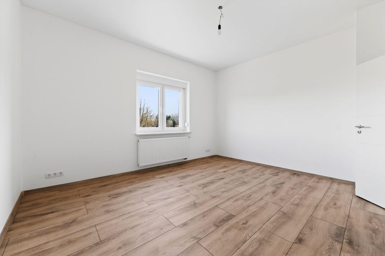Do wynajęcia piękny dom bliźniaczy z ekskluzywną piwniczką na wino – Schlafzimmer