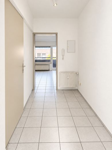 Über den Dächern von Langenfeld – 3 Zimmer mit Balkon & Einbauküche – Diele