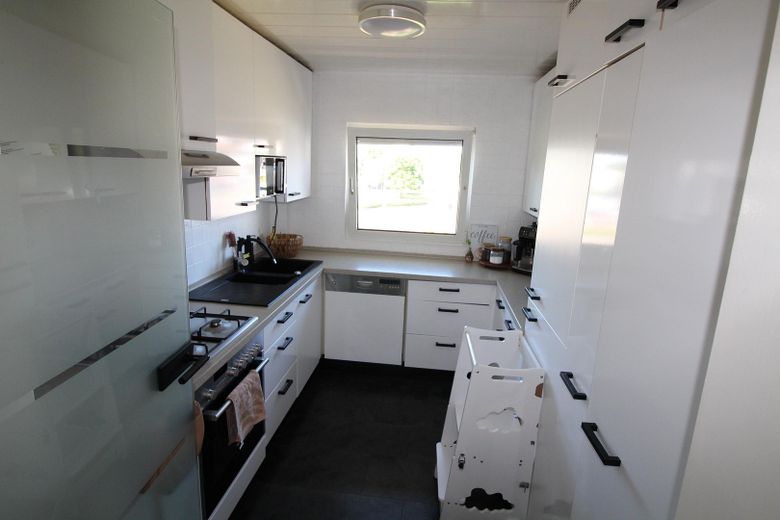 Modernisierte 3+1 Zimmer Wohnung mit Gartenanteil und Garage in Ebersbach an der Fils – Foto 6