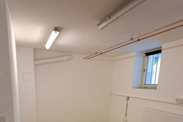 Loft ähnliche 5-Zi Wohnung perfekt für WG geeignet