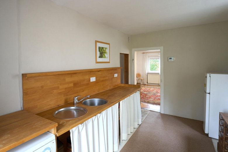 Küche / Speisekammer