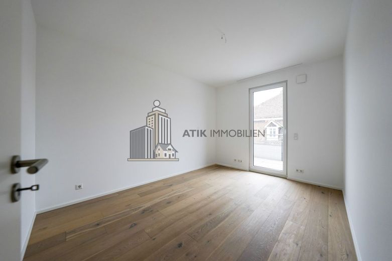ATIK: Exklusives, lichtdurchflutetes Penthouse mit Charme in Heppenheim – Schlafzimmer