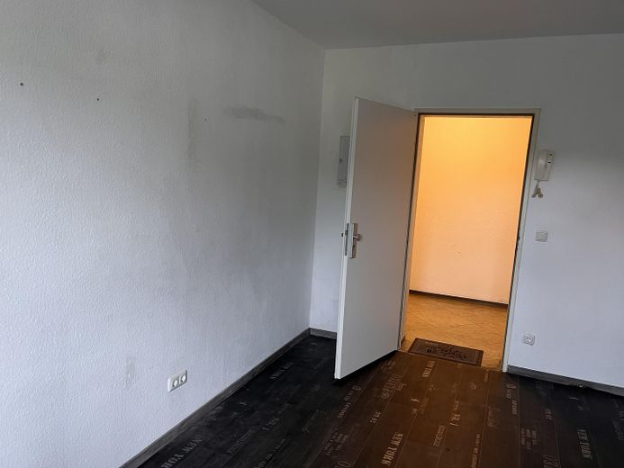 1-Zimmer-Wohnung in Springe (App 11b) – Blick zum Flur