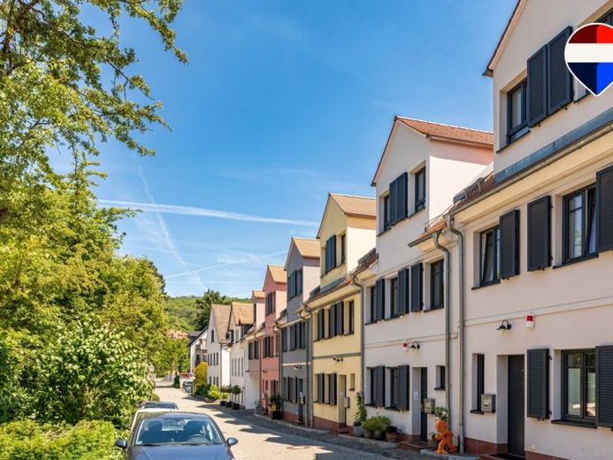 Neuwertiges Reihenmittelhaus mit hochwertiger Ausstattung - bezugsfrei ab dem 01.01.2027 – फोटो 1