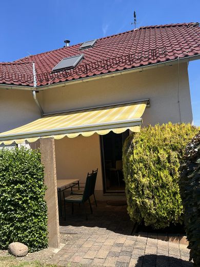 Casa unifamiliare indipendente ai confini immediati della città di Dresda – Terrasse an der Küche