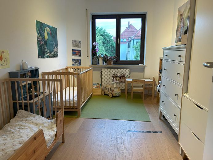 Schlafzimmer (Kind 1) / Büro 