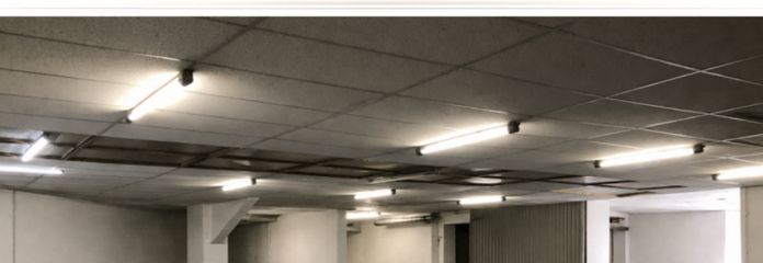 Affittasi officina per autoveicoli di 550 m² a Roth