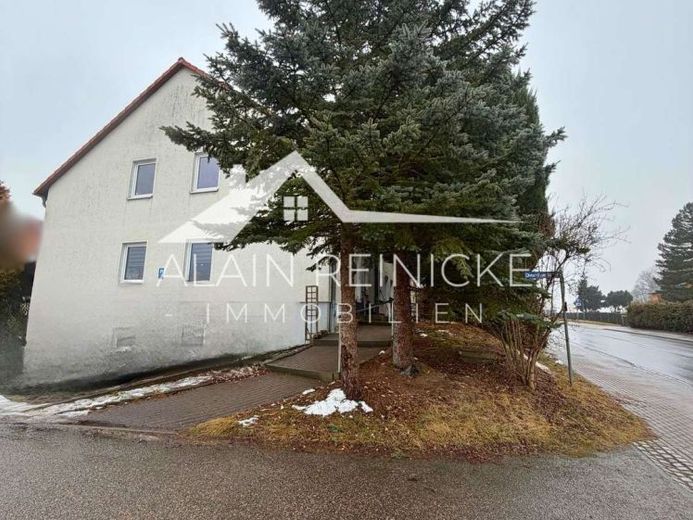 Reihenmittelhaus in Oberlichtenau – Foto 1