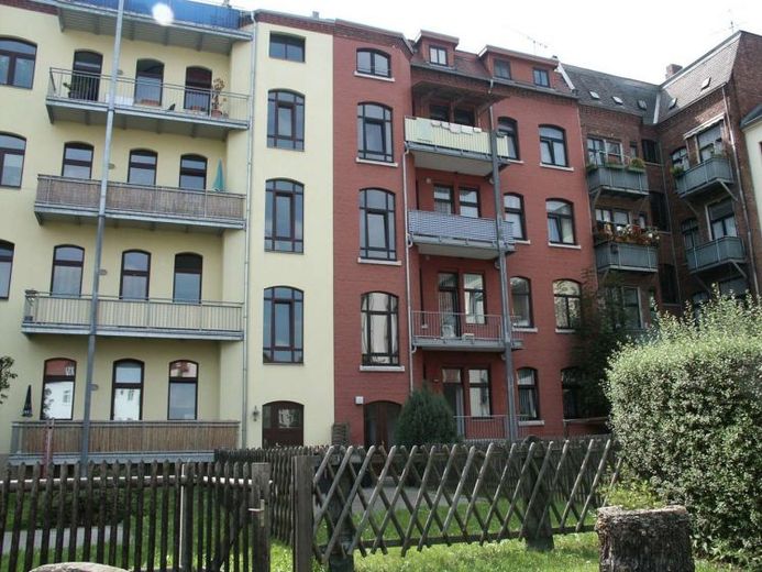 Helle, moderne 2-Raumwohnung in Innenstadtlage! – Foto 1