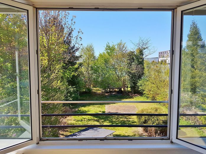 Gutes Wohnen im Weinbergviertel – Wintergarten / Balkon II