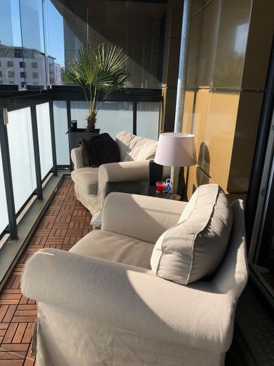 Helle, moderne City Maisonette Wohnung am Kanal – Balkon 5. OG