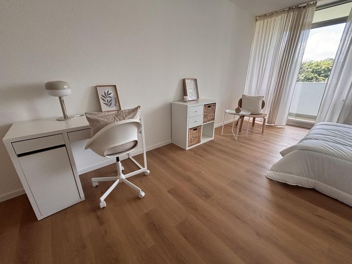 Möblierte 1-Zimmer-Wohnung mit großem Balkon und Blick ins Grüne in Liederbach – Foto 8