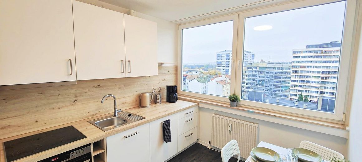 Sofort frei oder tolle Kapitalanlage: Helle Wohnung in zentraler Lage – Küche