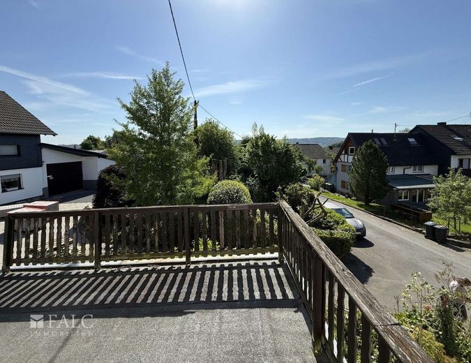 Charmantes Fachwerkhaus mit viel Potenzial – Balkon