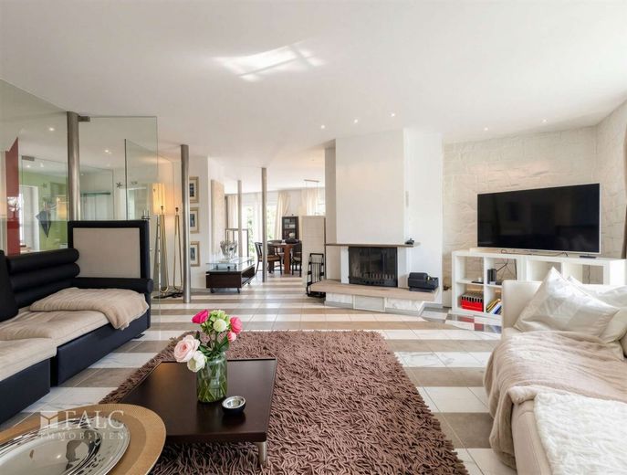 Stedefreund ! Elegante casa unifamiliare con appartamento indipendente ! – Wohnbereich